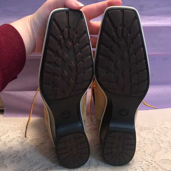 🎉HP🎉Women’s Timberland boots - Picture 8 of 8